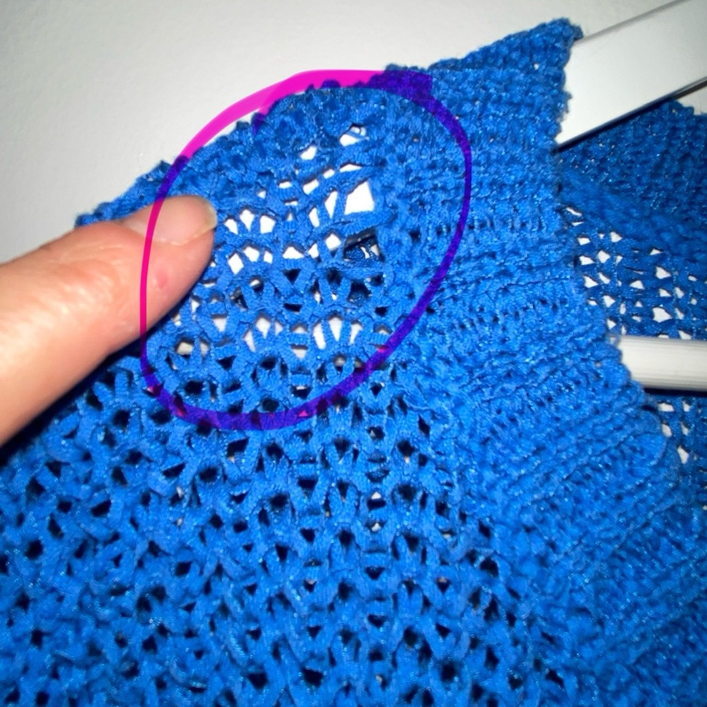 Tommy Bahama Marlina Blue Tape Yarn Open Knit V-Neck Sweater M Medium see photos - Picture 6 of 13